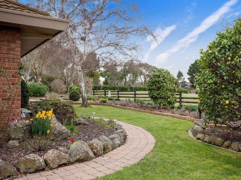 63 Lower Somerville Road, Somerville VIC 3912