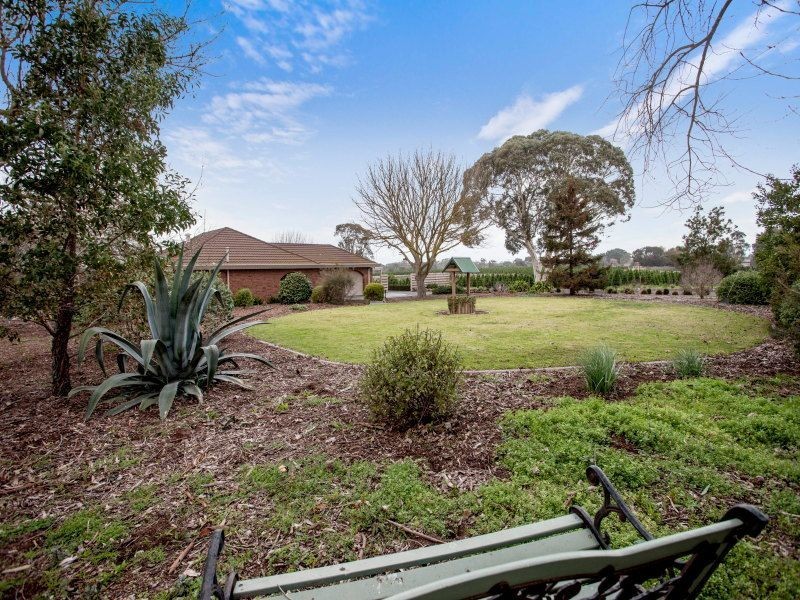 63 Lower Somerville Road, Somerville VIC 3912