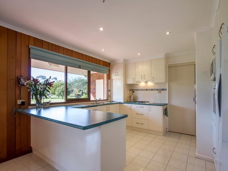 7 Meadow View Road, Somerville VIC 3912
