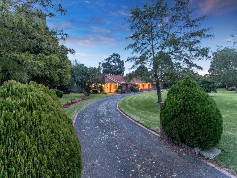7 Meadow View Road, Somerville VIC 3912