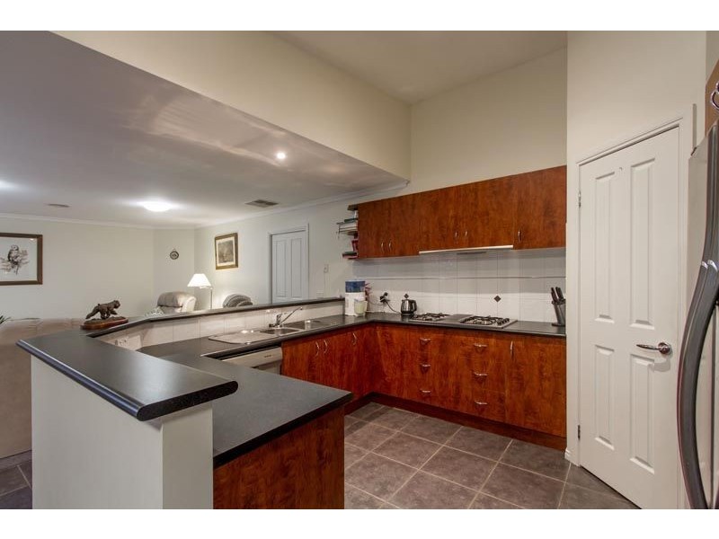 17 Petalnina Close, Somerville VIC 3912