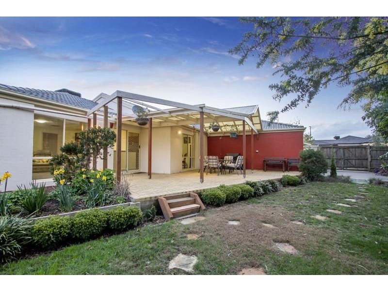 17 Petalnina Close, Somerville VIC 3912