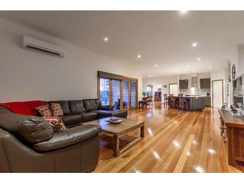 5 Maurandra Close, Hastings VIC 3915