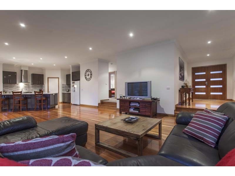 5 Maurandra Close, Hastings VIC 3915