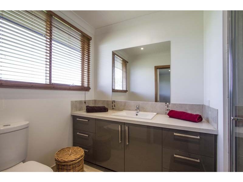 5 Maurandra Close, Hastings VIC 3915