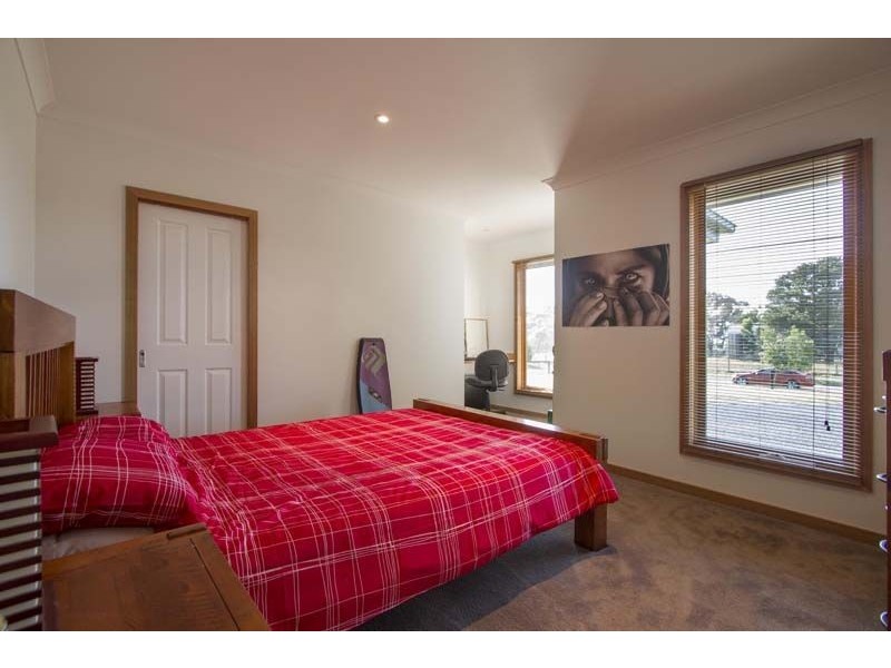 5 Maurandra Close, Hastings VIC 3915