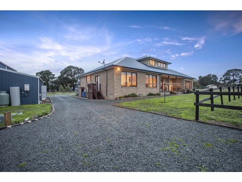 5 Maurandra Close, Hastings VIC 3915