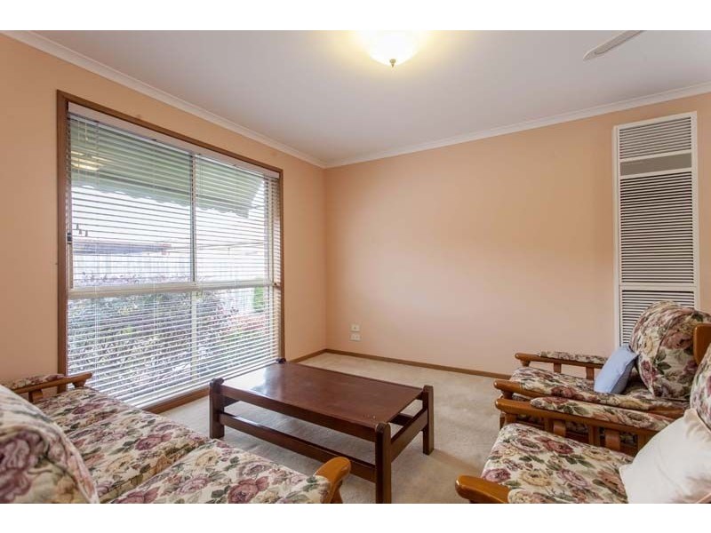 2/51 Guelph Street, Somerville VIC 3912