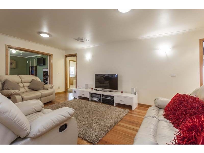 7 Black Wattle Place, Somerville VIC 3912