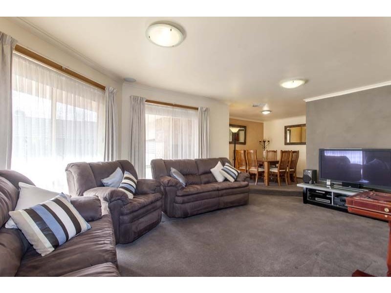 7 Black Wattle Place, Somerville VIC 3912