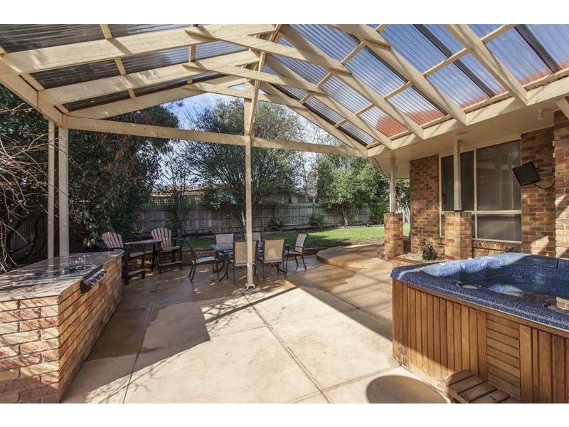 7 Black Wattle Place, Somerville VIC 3912