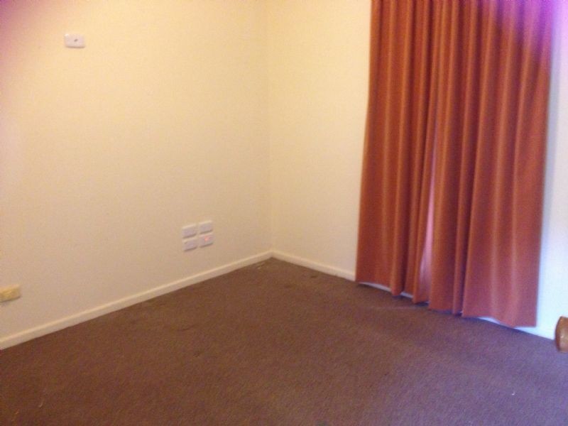 12 Somerville Cres, Somerville VIC 3912