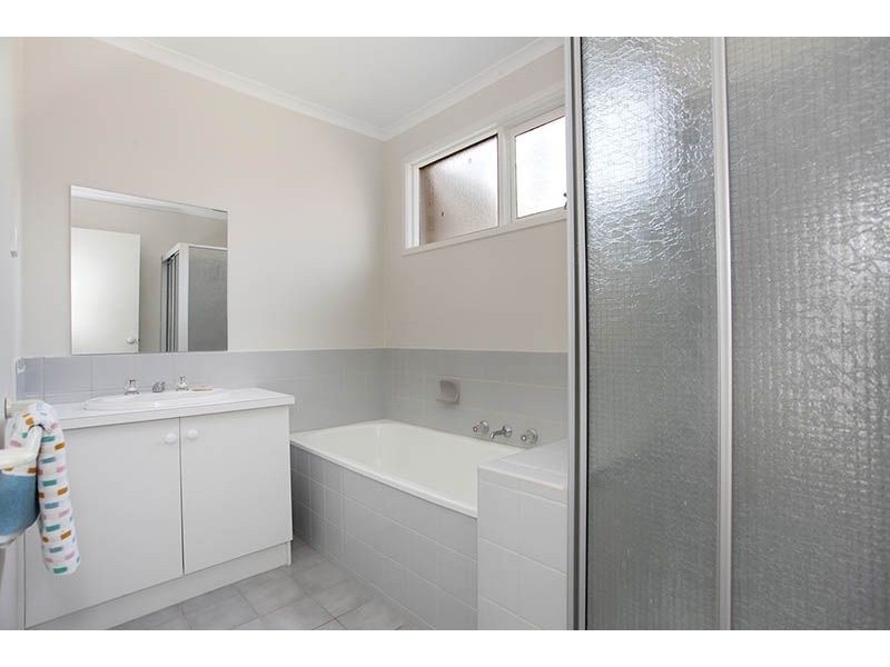 3/11 Guelph Street, Somerville VIC 3912