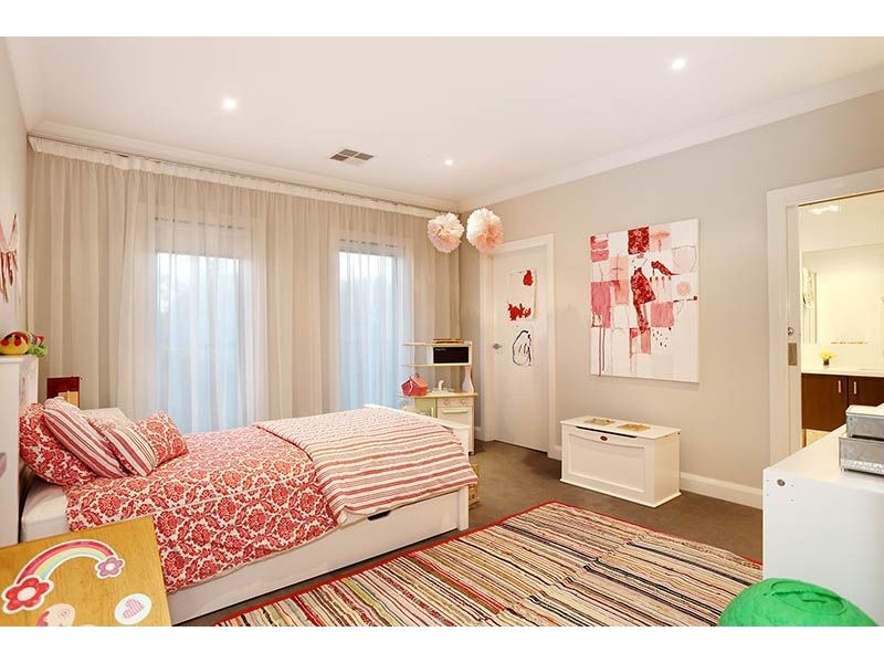 7 Eliza Place, Somerville VIC 3912