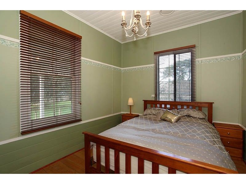 16 Peacock Road, Tyabb VIC 3913