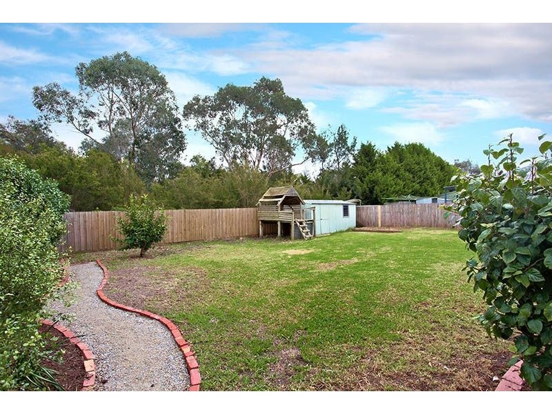 54 Clarendon Drive, Somerville VIC 3912