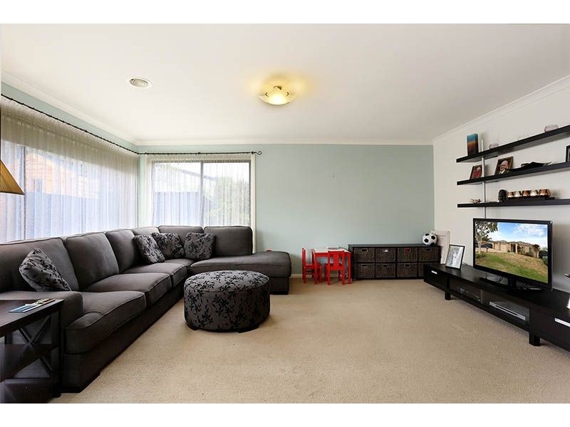 14 Windrest Place, Hastings VIC 3915