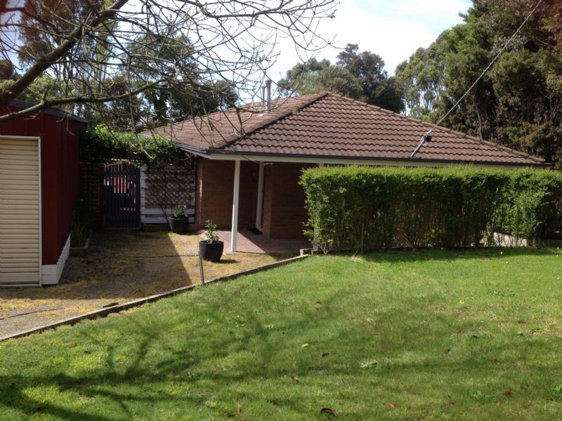 1 Surrey Court, Somerville VIC 3912