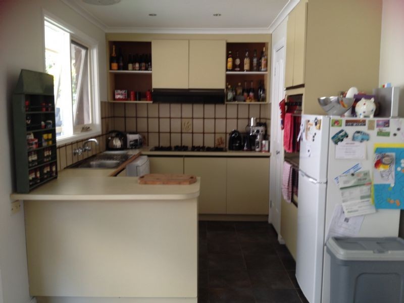 1 Surrey Court, Somerville VIC 3912