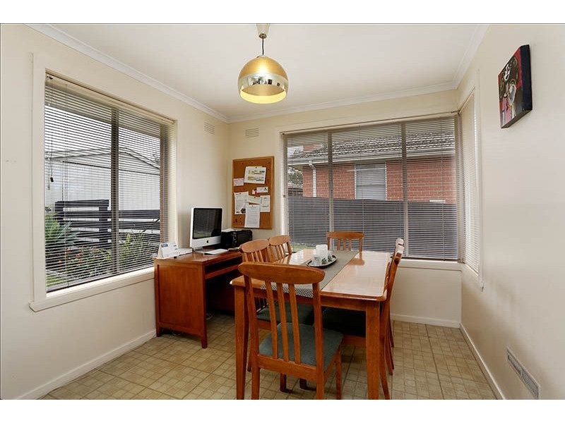 10 Roslyn Street, Somerville VIC 3912