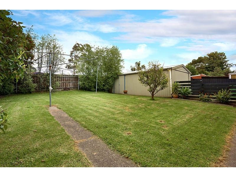 10 Roslyn Street, Somerville VIC 3912