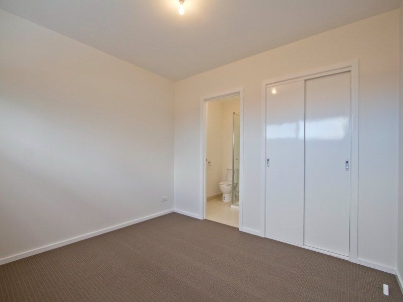 3/72 Eramosa Rd East, Somerville VIC 3912