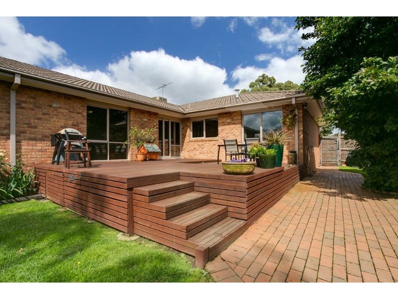 15 Blackwood Rise, Somerville VIC 3912