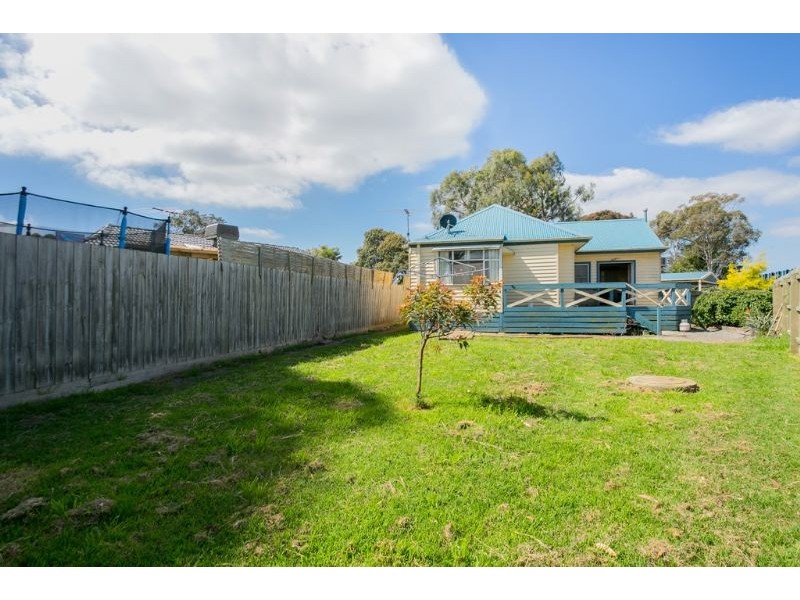8 Imre Court, Baxter VIC 3911