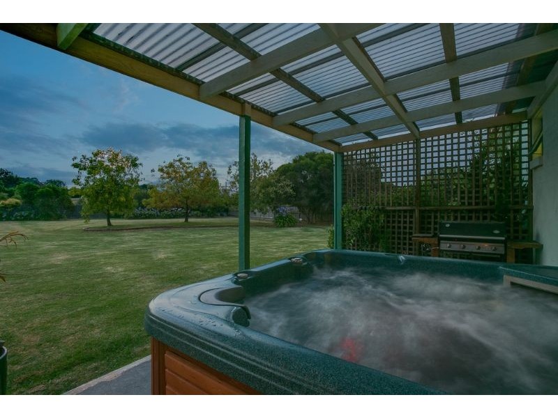 5 Stephens Place, Somerville VIC 3912