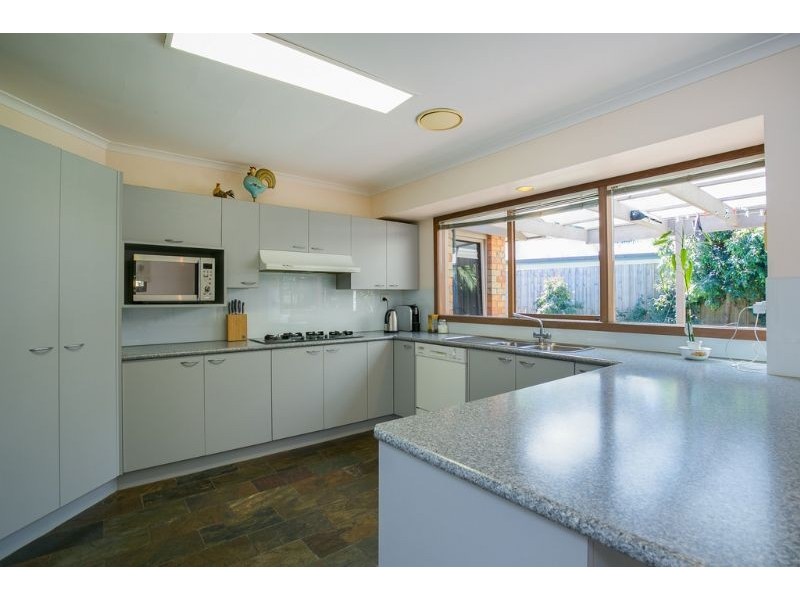 9 Elaine Court, Somerville VIC 3912