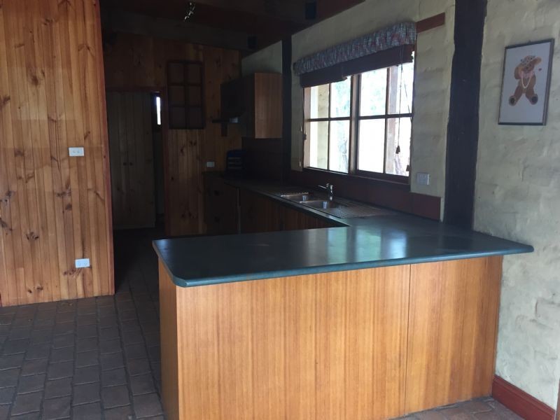 16 Peacock Road, Tyabb VIC 3913