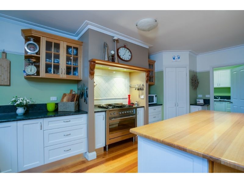 7 Yemaya Court, Somerville VIC 3912