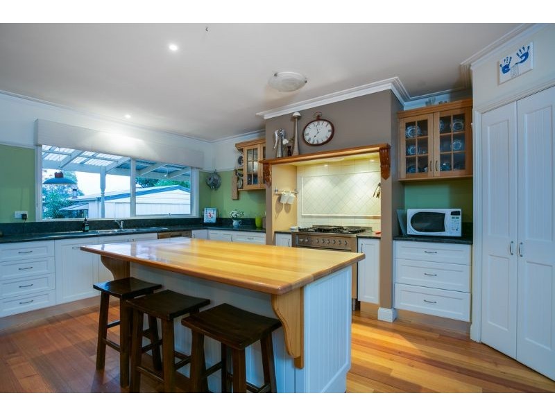 7 Yemaya Court, Somerville VIC 3912