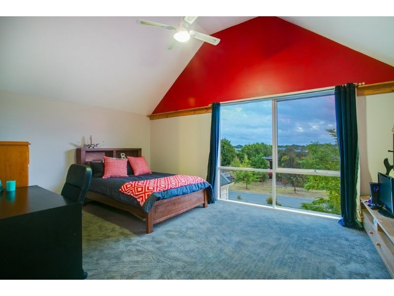 7 Yemaya Court, Somerville VIC 3912