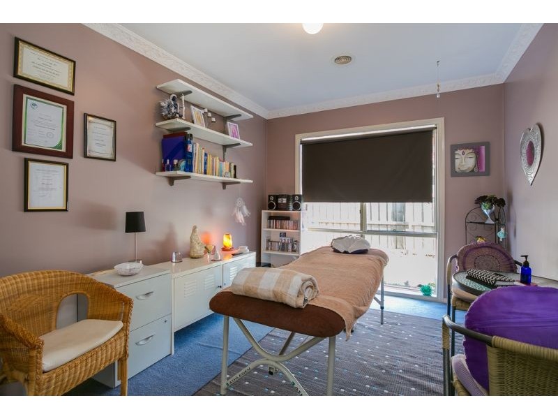 166 Clarendon Drive, Somerville VIC 3912