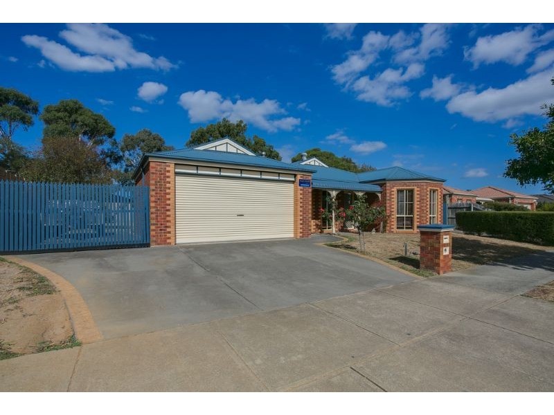 166 Clarendon Drive, Somerville VIC 3912