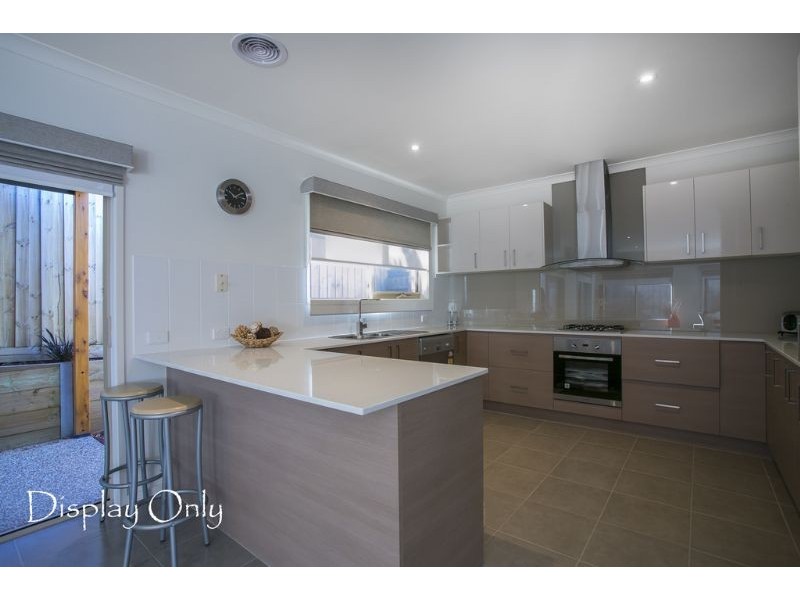 8/20-24 Austin Road, Somerville VIC 3912