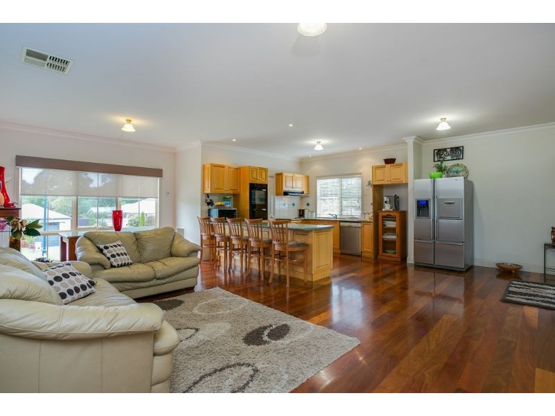 19 Sherbrooke Mews, Somerville VIC 3912