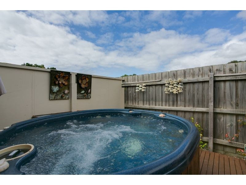 19 Sherbrooke Mews, Somerville VIC 3912