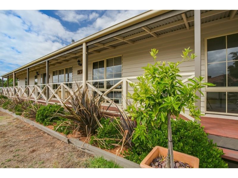 19 Sherbrooke Mews, Somerville VIC 3912