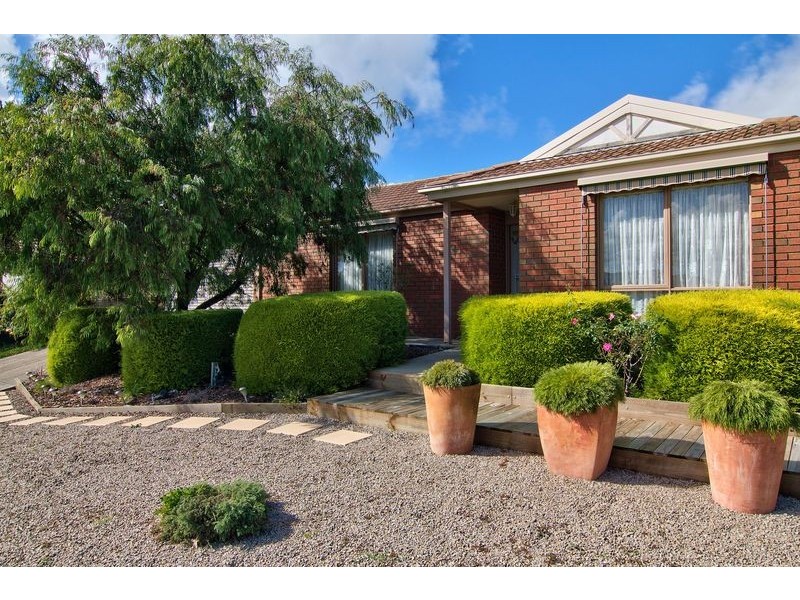 23 Clairmont Close, Somerville VIC 3912
