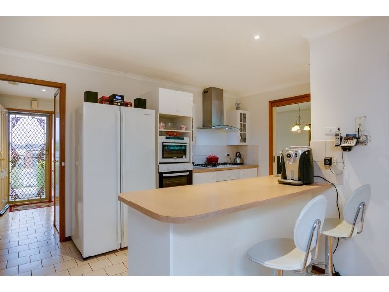 23 Clairmont Close, Somerville VIC 3912
