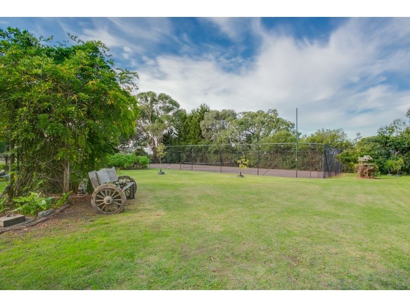 12 Vista Court, Somerville VIC 3912