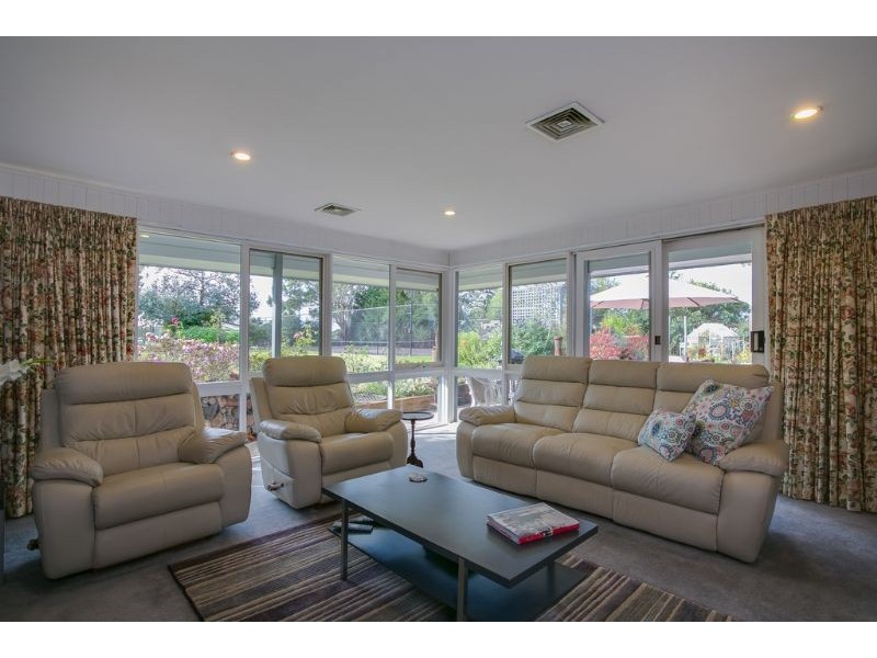 12 Vista Court, Somerville VIC 3912