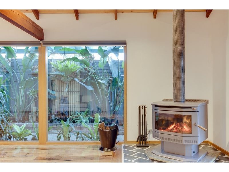 53 Glenalva Parade, Cannons Creek VIC 3977
