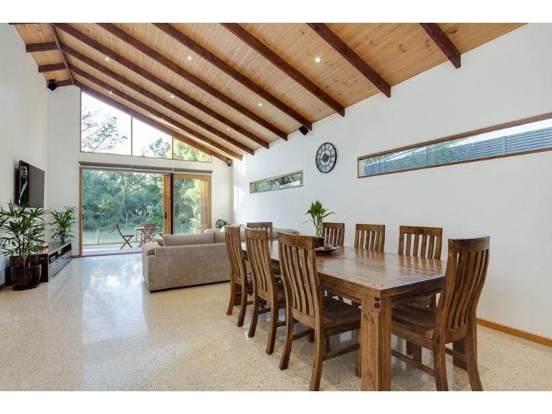 53 Glenalva Parade, Cannons Creek VIC 3977