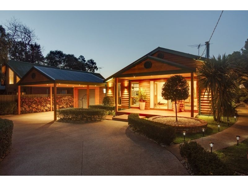 53 Glenalva Parade, Cannons Creek VIC 3977