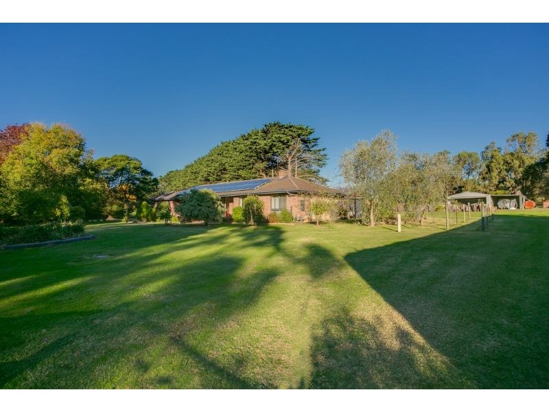 12 Clifford Drive, Tyabb VIC 3913