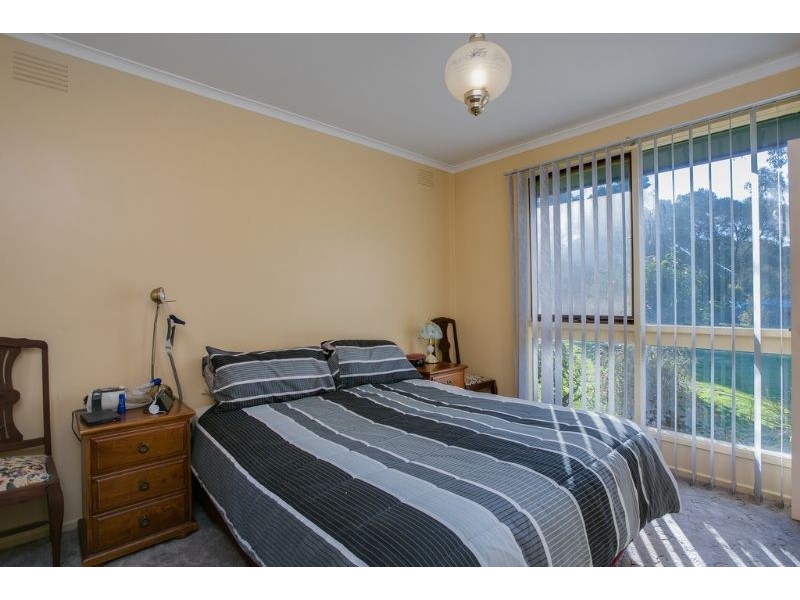 12 Clifford Drive, Tyabb VIC 3913