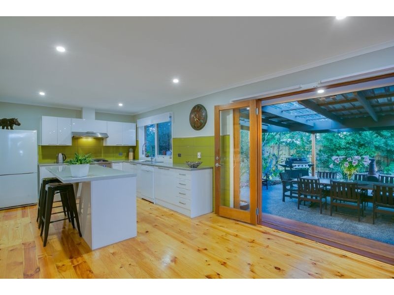 24 Terry Street, Pearcedale VIC 3912